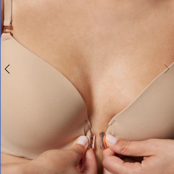BODIFY
Front-Close Perfect Coverage Bra - Picture 2 of 6